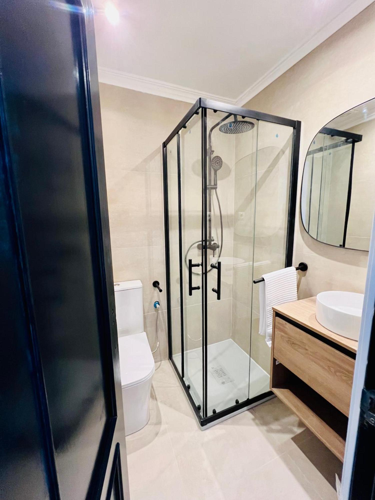 Albergue Miguel Angel Madrid Dış mekan fotoğraf