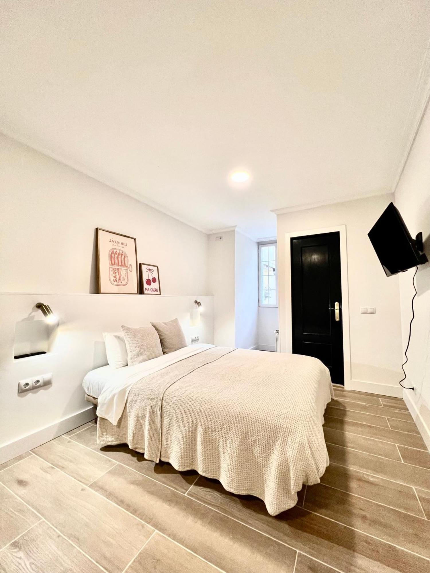 Albergue Miguel Angel Madrid Dış mekan fotoğraf